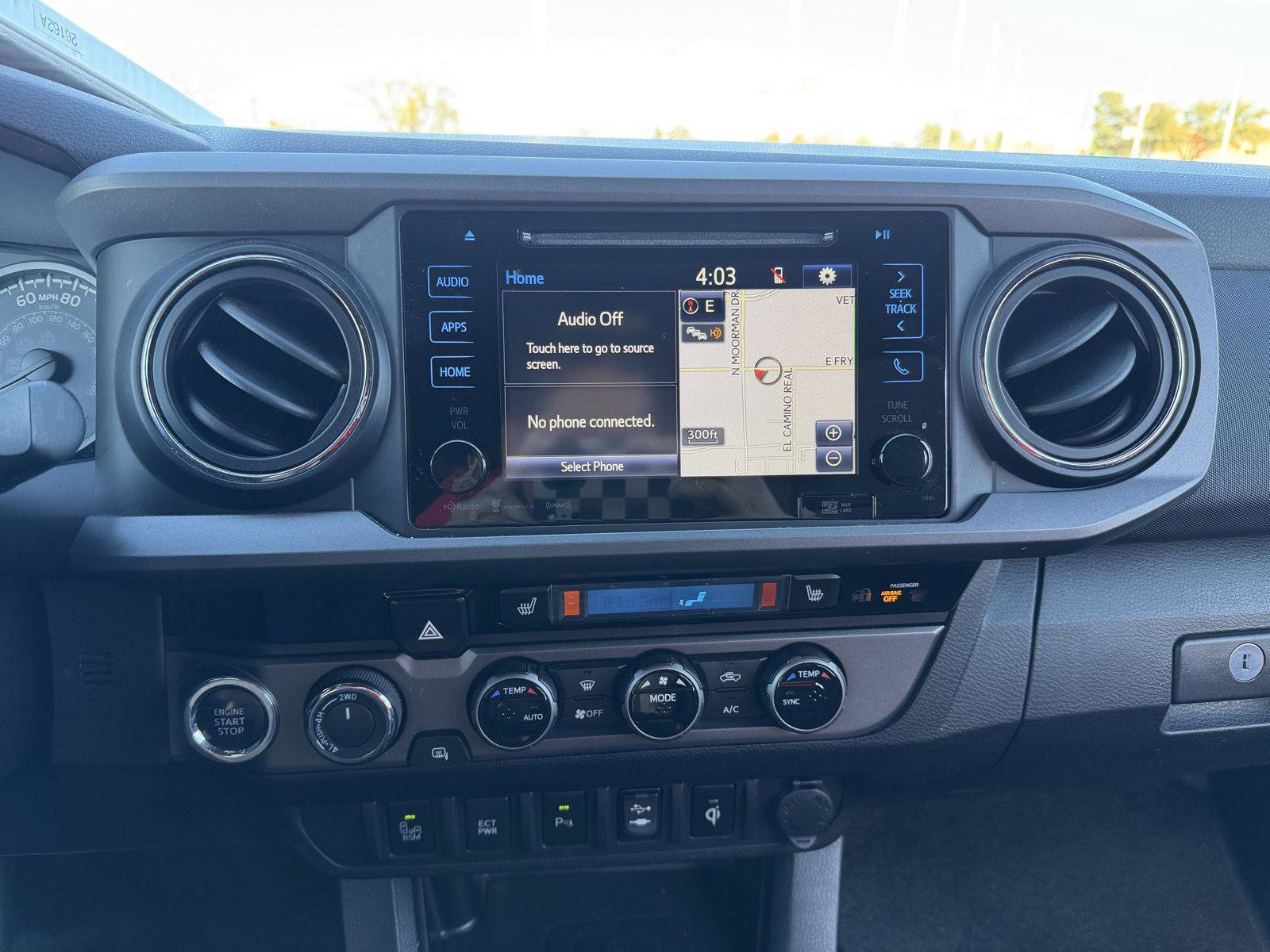 Certified 2016 Toyota Tacoma TRD Sport image 30