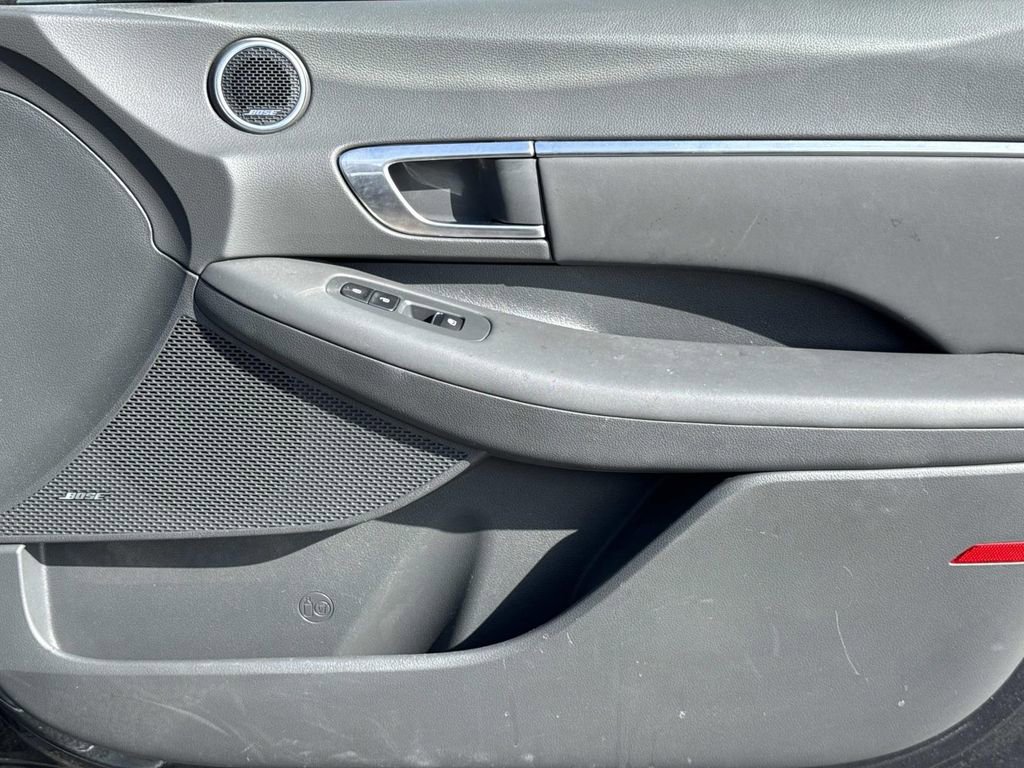 Used 2023 Hyundai Sonata SEL Plus w/ Preferred Accessory Package FWD image 18