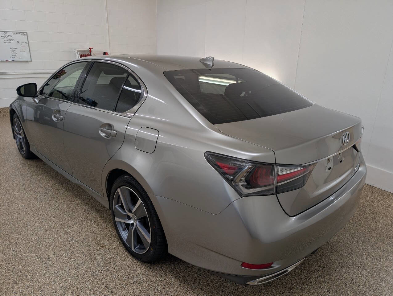 Used 2016 Lexus GS 350 AWD image 3
