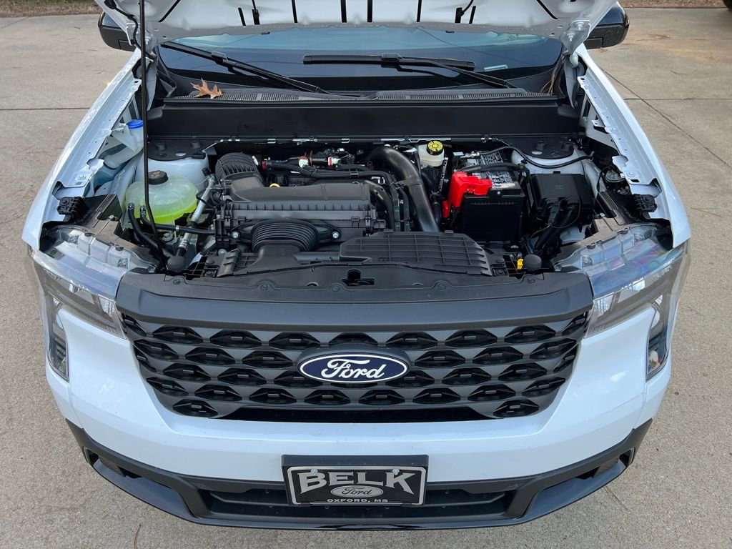 New 2026 Ford Maverick XLT w/ XLT Luxury Package image 13