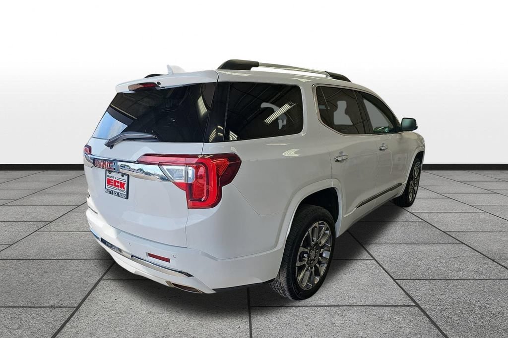 Used 2023 GMC Acadia Denali FWD image 5