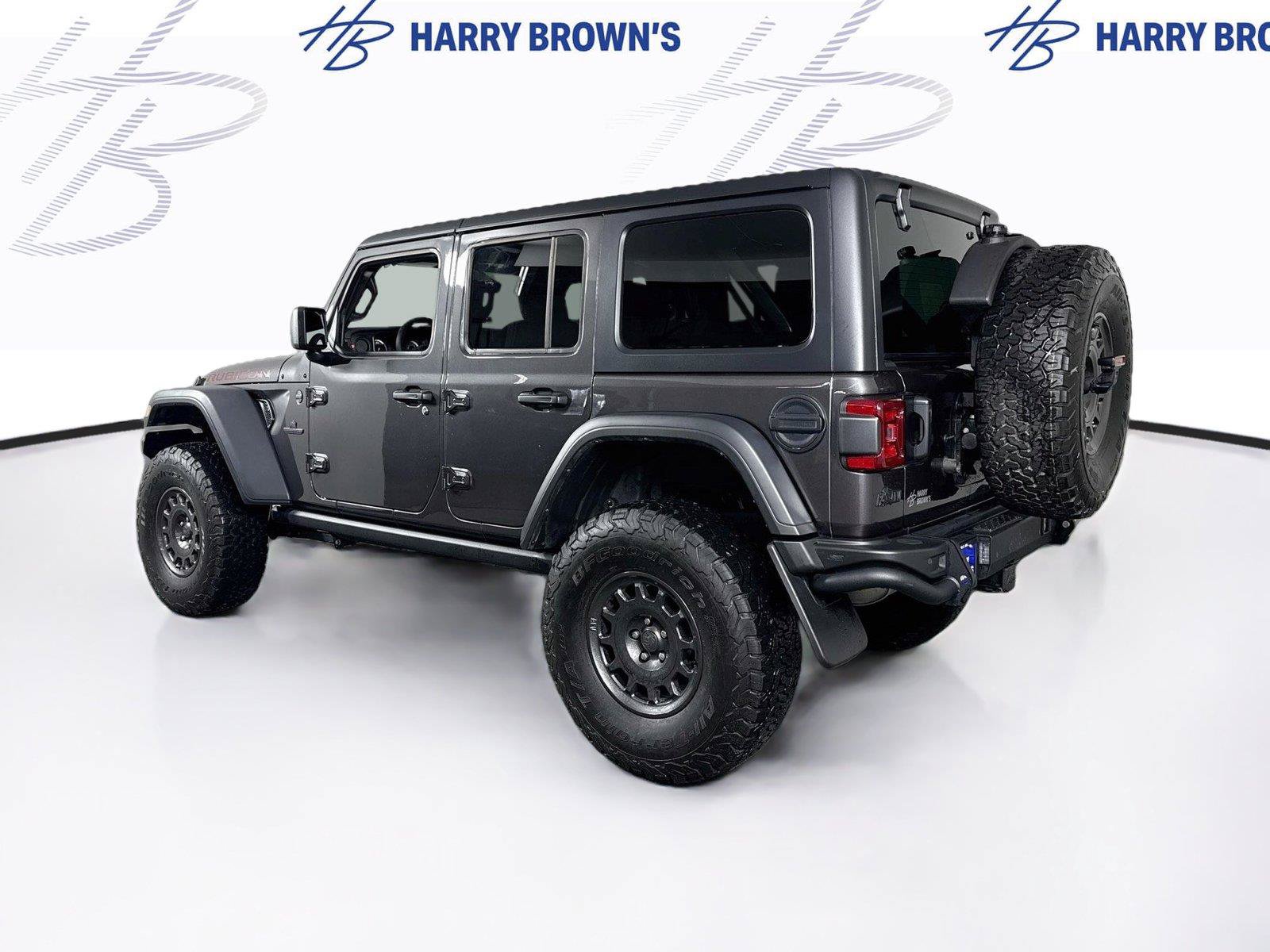 Used 2024 Jeep Wrangler Unlimited Rubicon w/ Technology Group AWD/4WD image 28