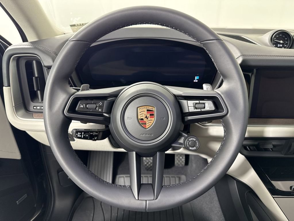 New 2026 Porsche Cayenne image 36