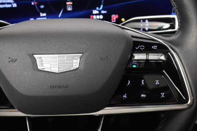 Used 2024 Cadillac Lyriq Tech RWD image 10