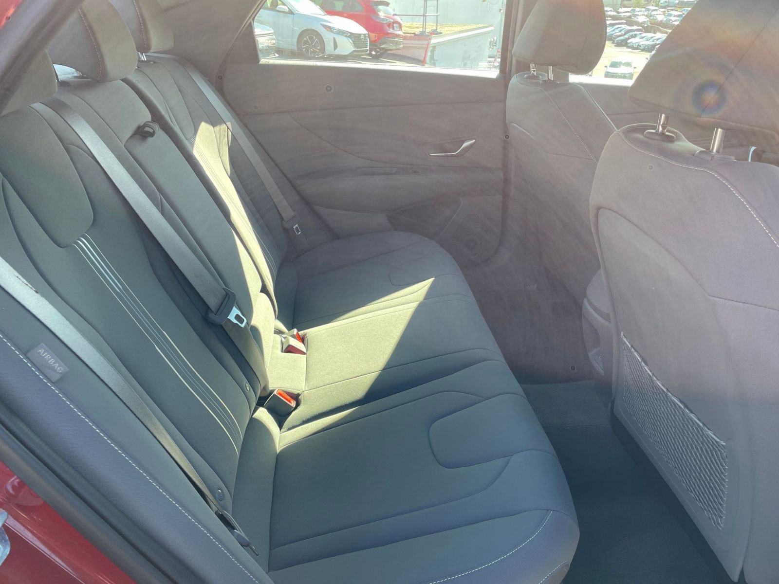 Used 2025 Hyundai Elantra SEL image 25