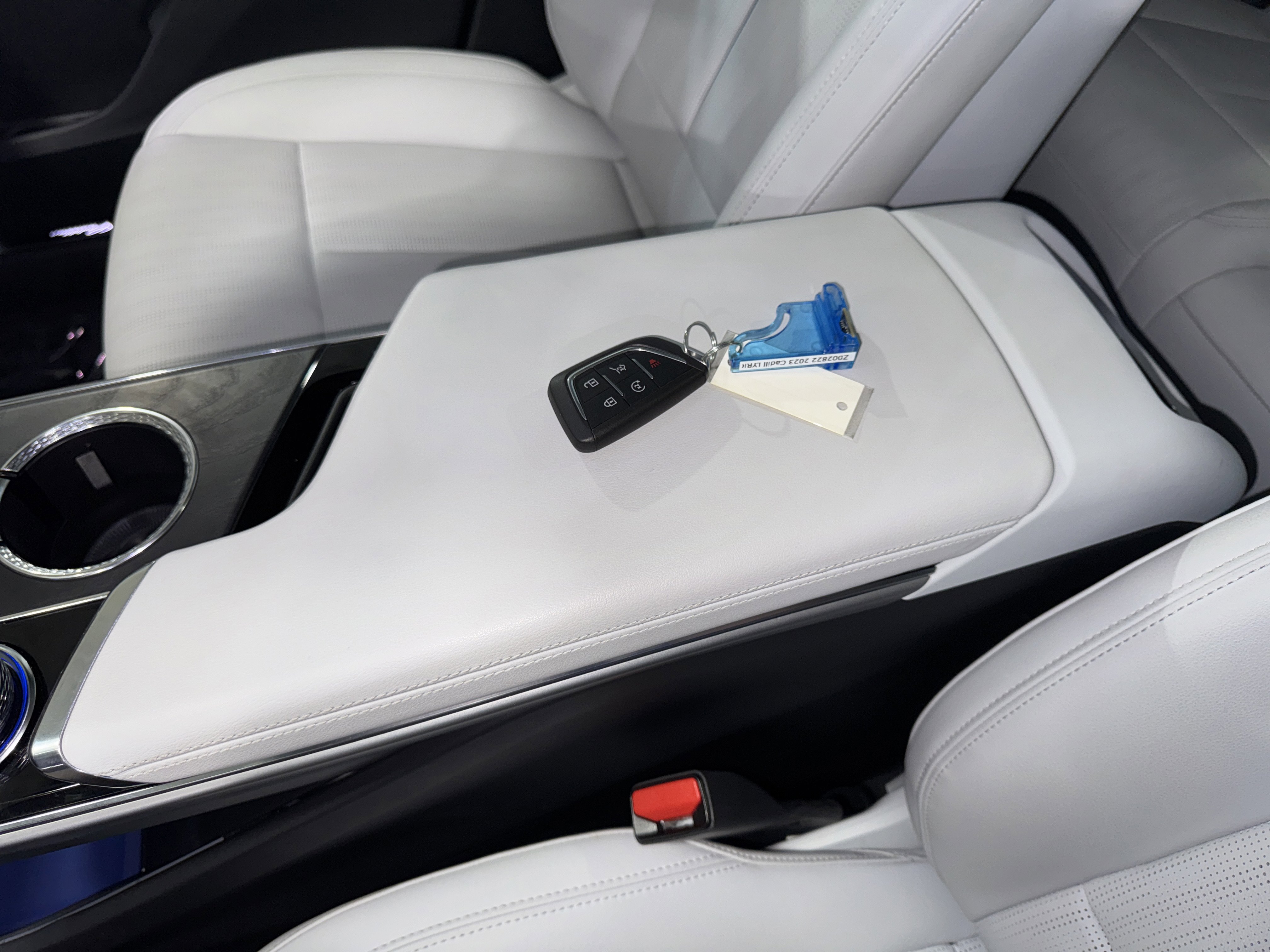 Used 2023 Cadillac Lyriq 2WD image 30