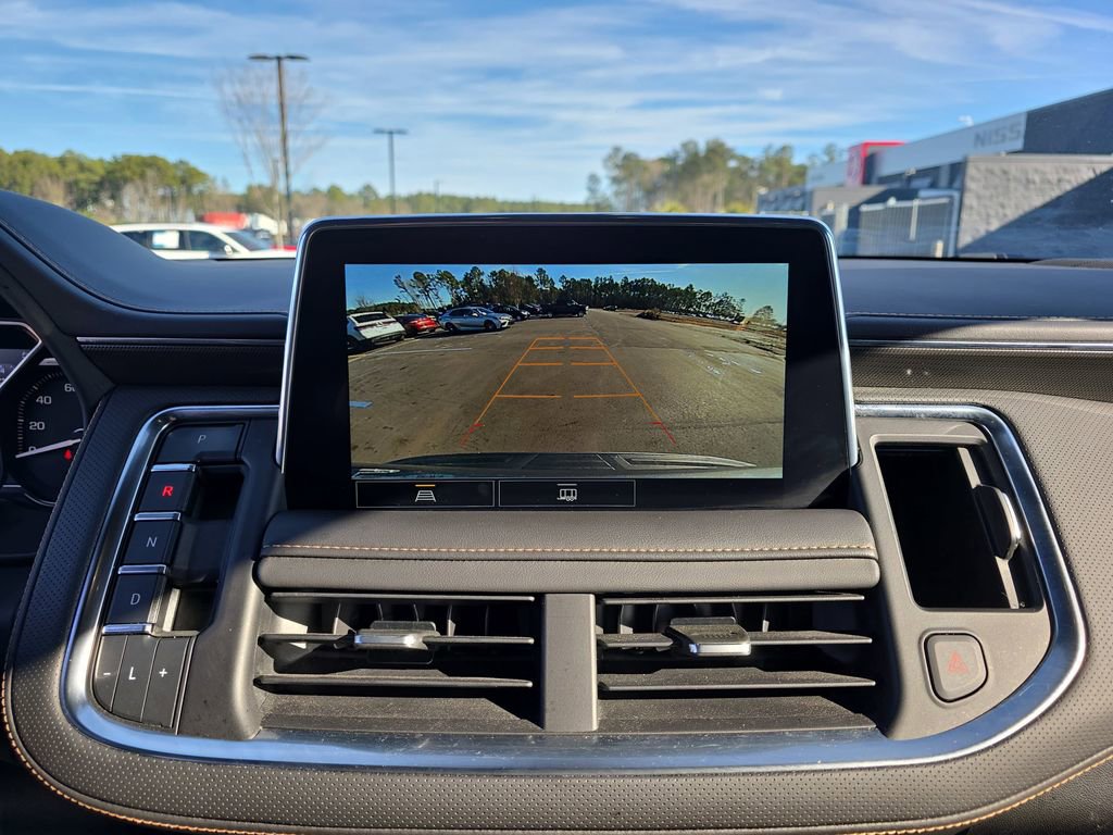 Used 2021 GMC Yukon XL AT4 image 28