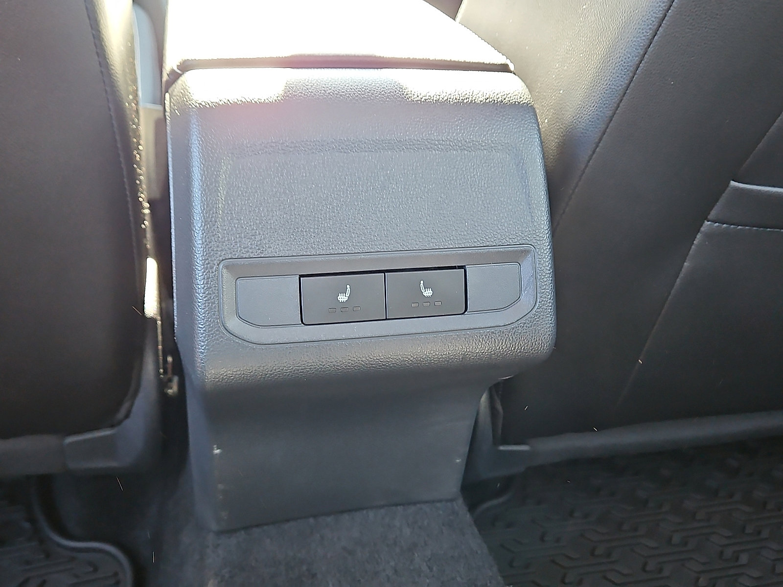 Used 2025 Volkswagen Jetta SEL image 7