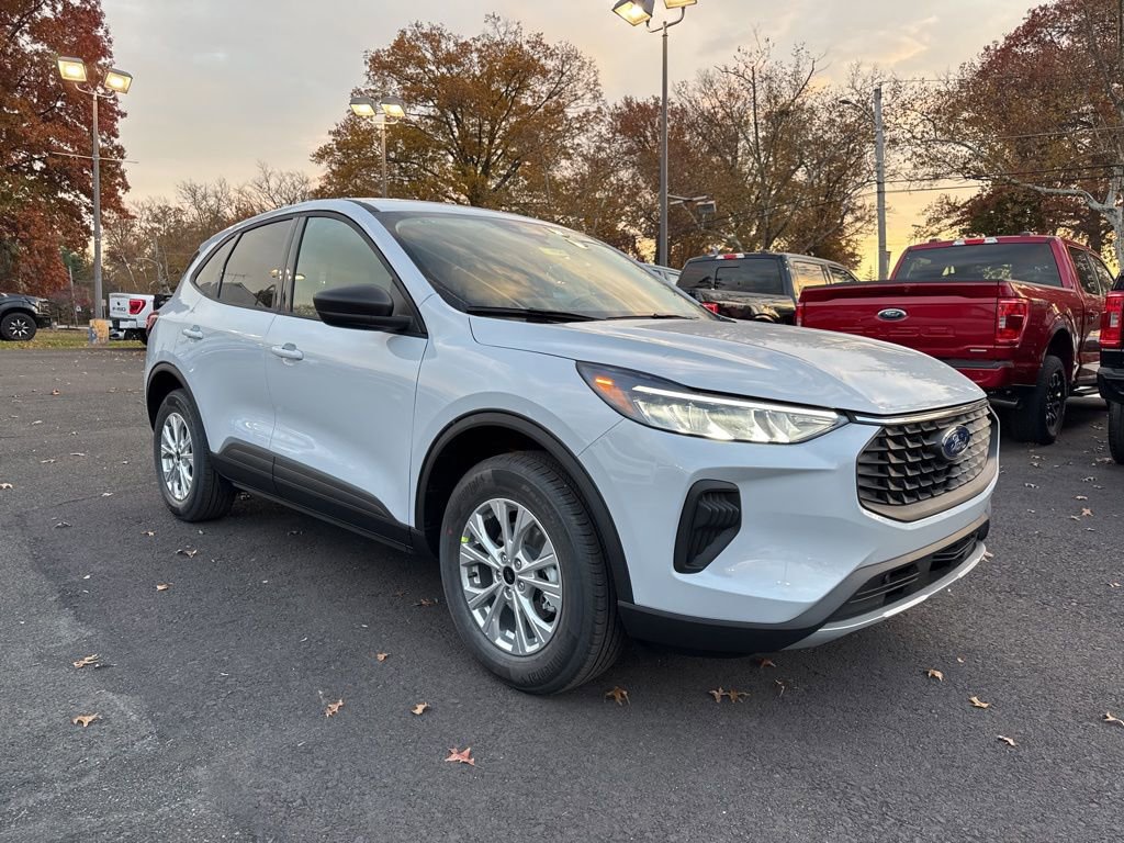 New 2026 Ford Escape Active w/ Tech Pack #1 image 2