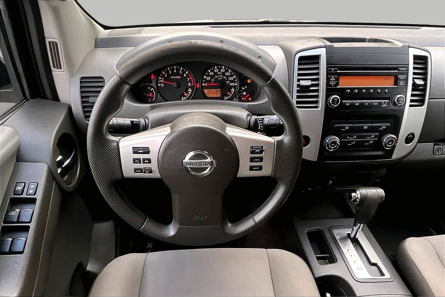 Used 2014 Nissan Xterra X RWD image 6