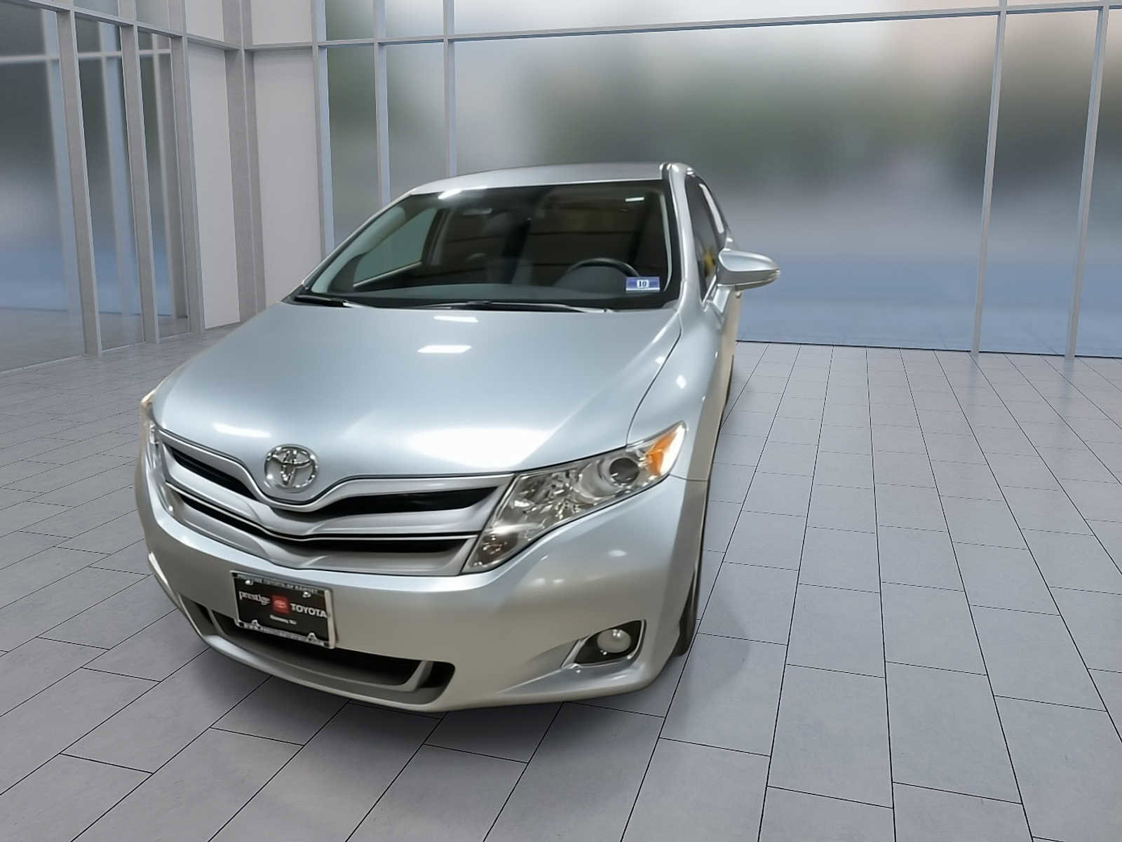 Used 2015 Toyota Venza XLE image 9