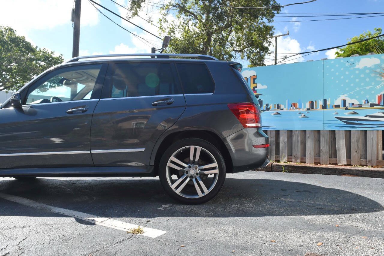 Used 2015 Mercedes-Benz GLK 350 2WD w/ Premium 1 Package image 9
