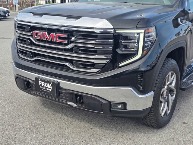 Used 2023 GMC Sierra 1500 SLT w/ SLT Premium Package image 11