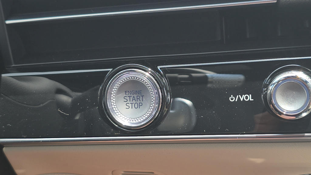 New 2026 Genesis GV70 3.5T Sport Prestige AWD/4WD image 29