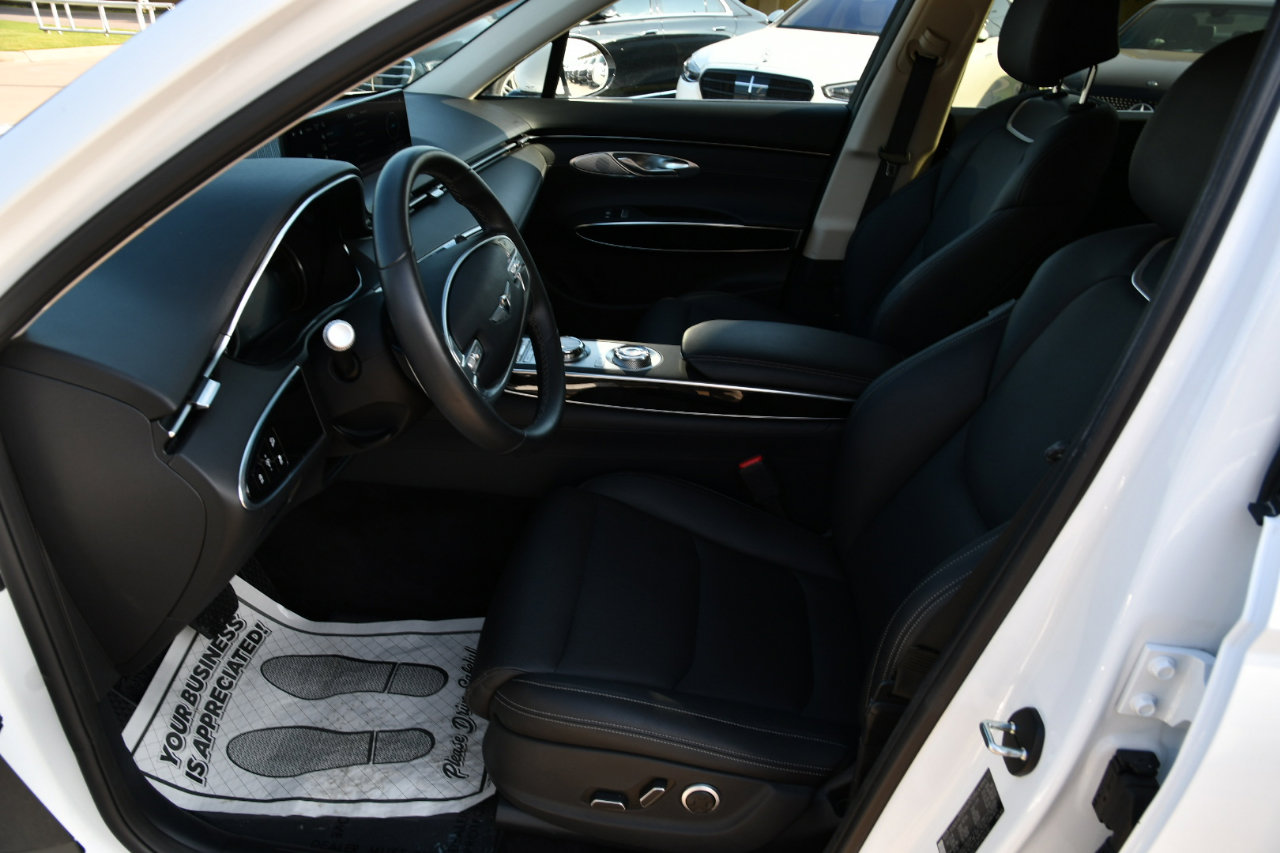 Used 2025 Genesis GV70 2.5T image 22