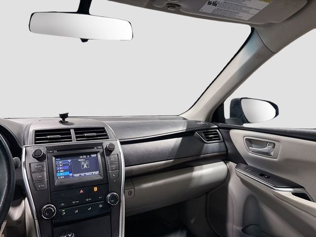 Used 2017 Toyota Camry LE FWD image 15