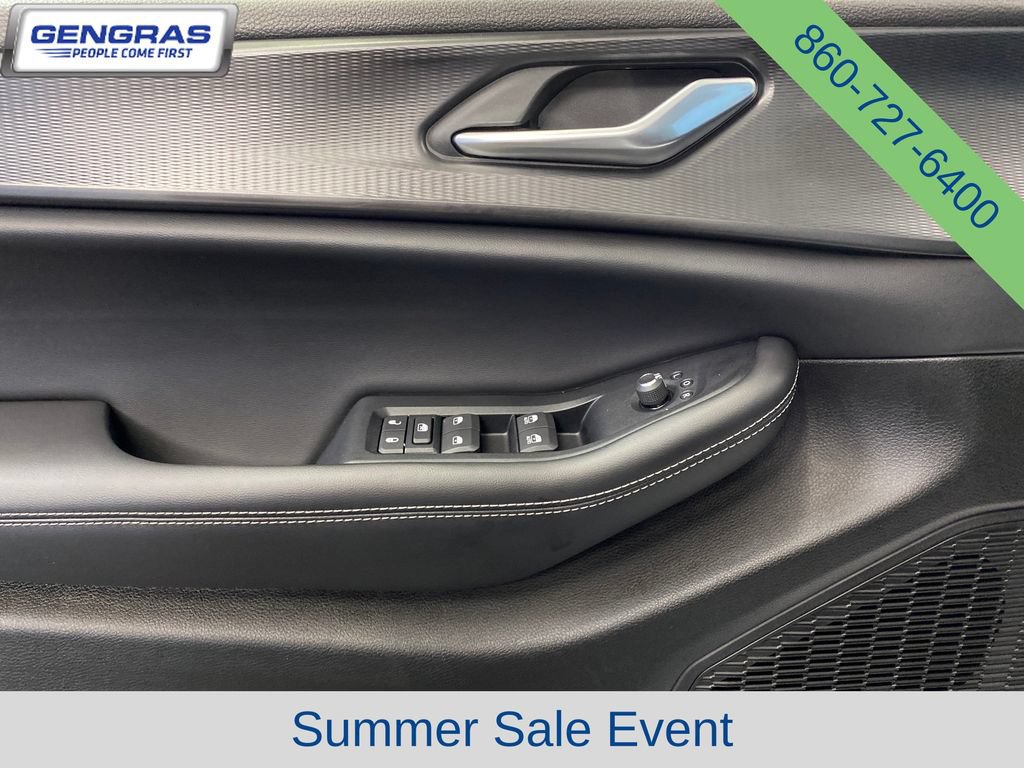 Used 2023 Jeep Grand Cherokee L Laredo AWD/4WD image 14