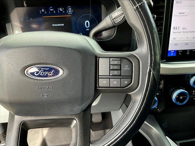 Used 2025 Ford F250 XLT w/ Black Appearance Package AWD/4WD image 17