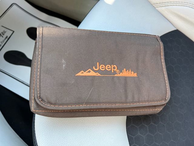 Used 2018 Jeep Compass Latitude w/ Cold Weather Group image 33