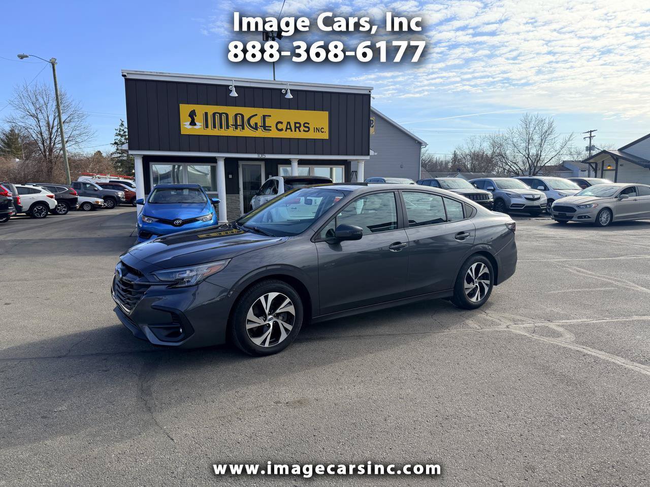 Used 2024 Subaru Legacy Premium AWD/4WD image 1