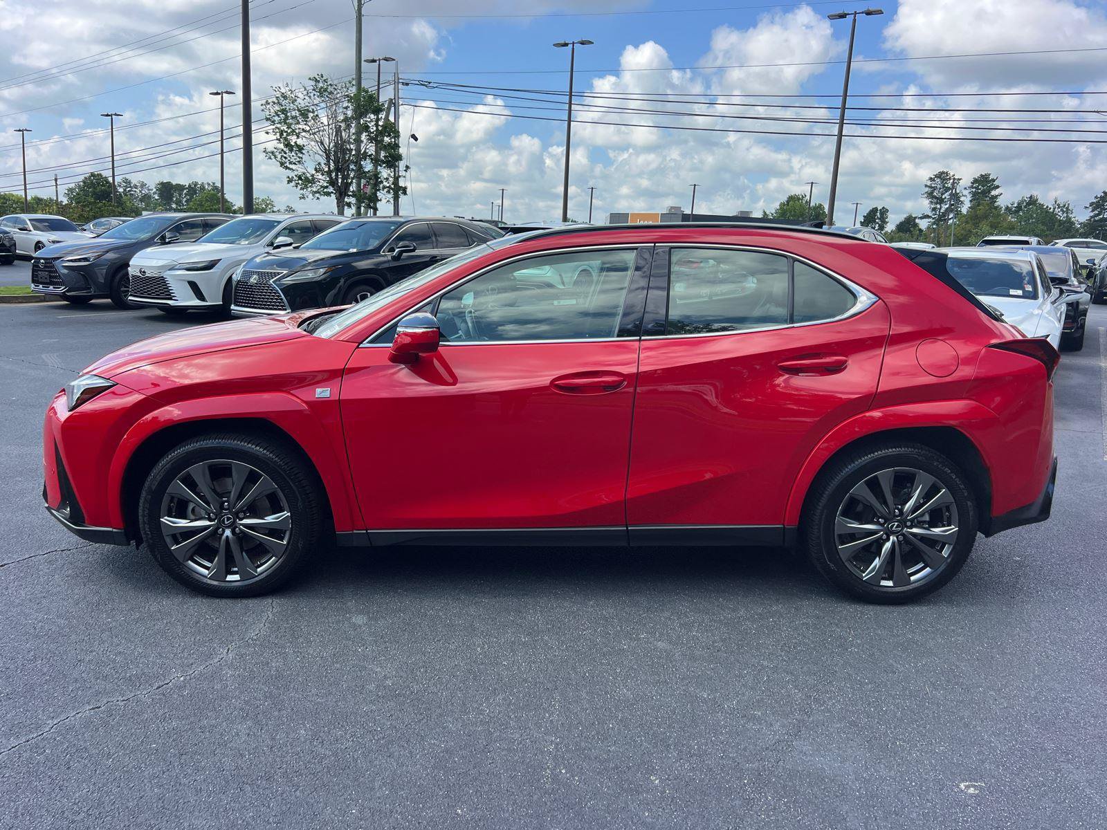 Certified 2024 Lexus UX 250h F Sport FWD image 8