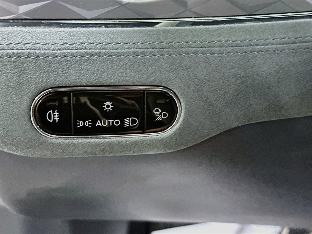 Used 2024 Bentley Continental GT Speed AWD/4WD image 11