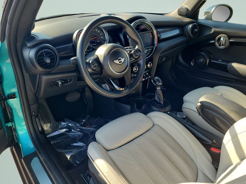 Used 2018 MINI Cooper S image 14