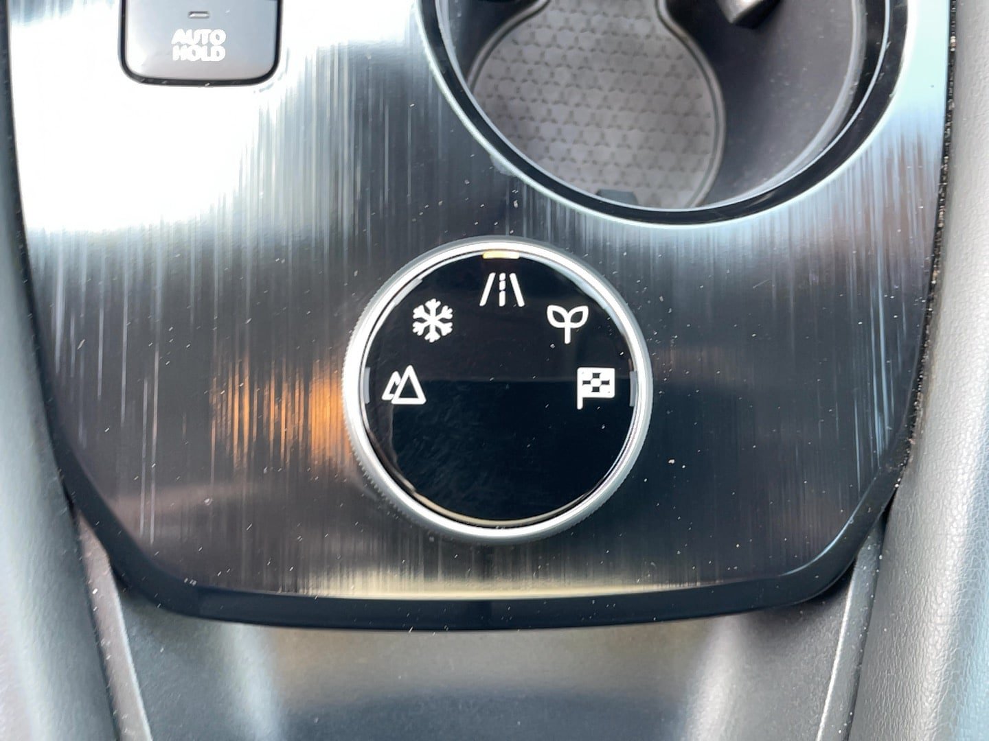 Used 2023 Nissan Rogue SL AWD/4WD image 18