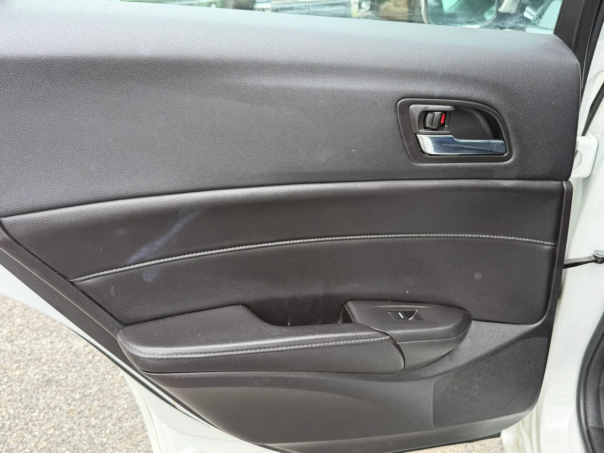 Used 2018 Acura ILX FWD image 16
