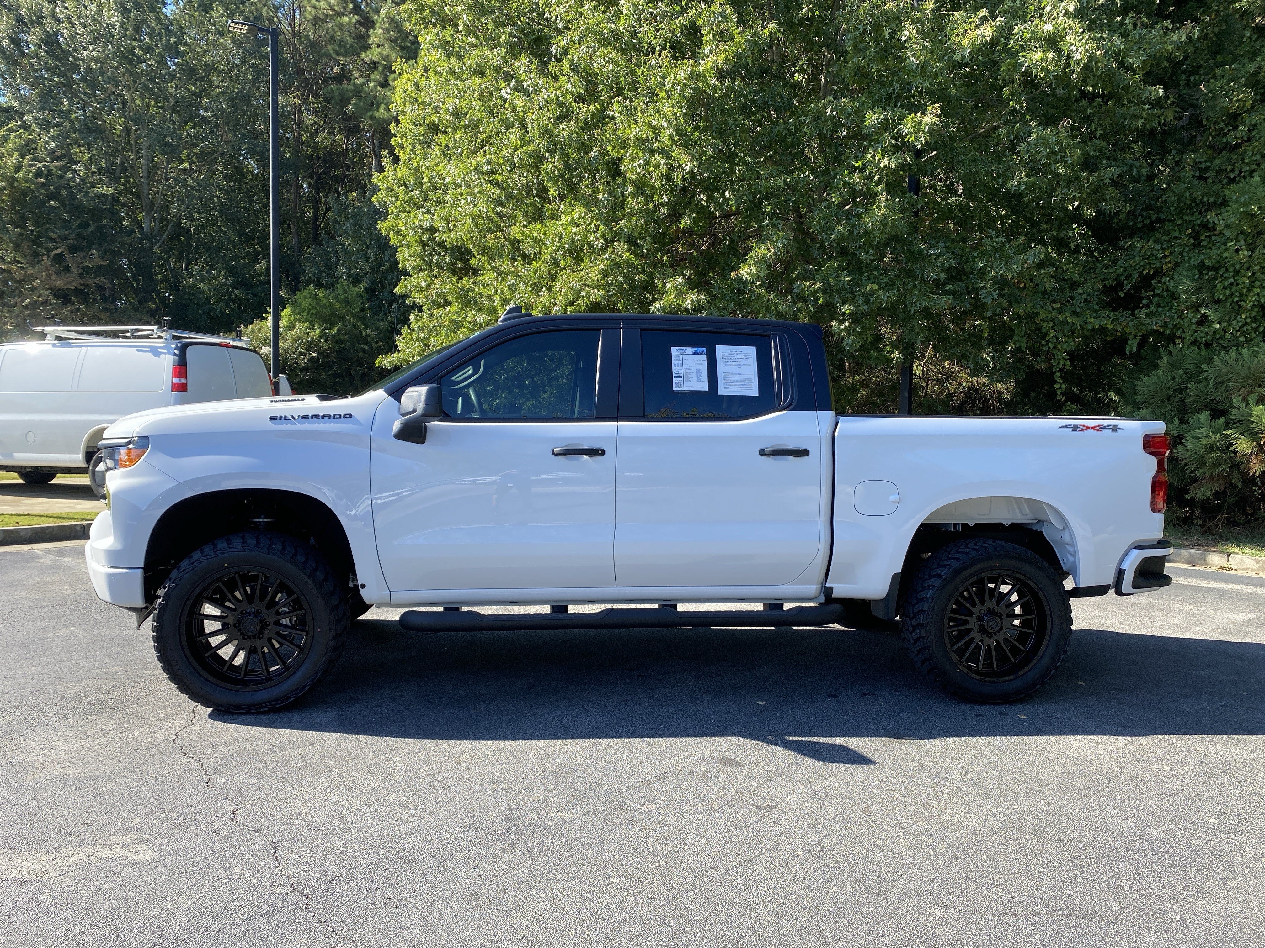 Used 2026 Chevrolet Silverado 1500 Custom w/ Turbomax Blackout Package AWD/4WD image 6