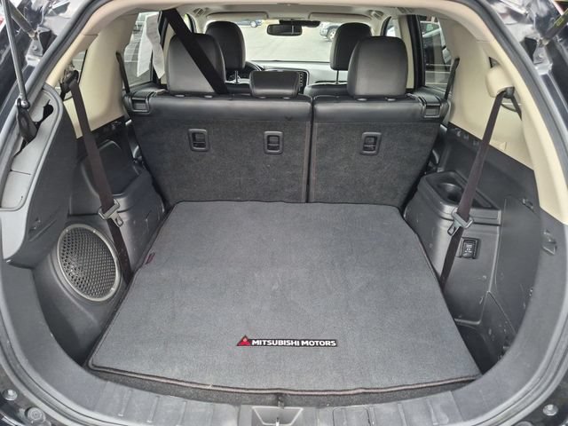 Used 2019 Mitsubishi Outlander SEL FWD image 26