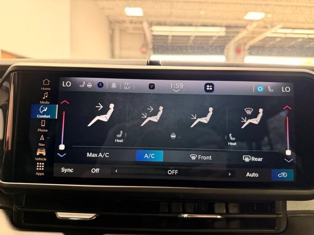 Used 2024 Jeep Wrangler Unlimited Sahara w/ Technology Group AWD/4WD image 44