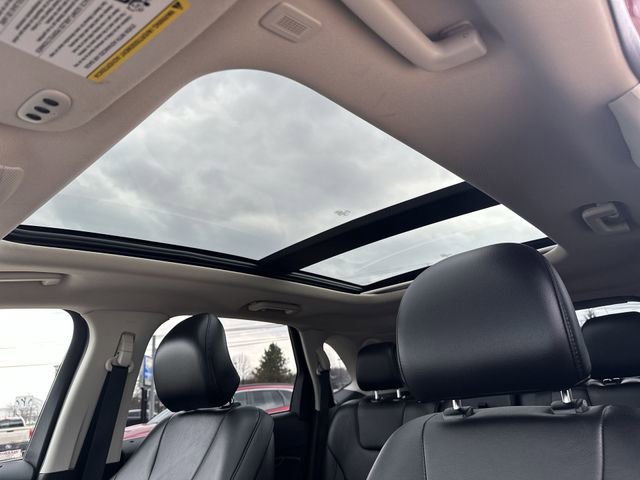 Used 2019 Ford Edge Titanium w/ Cold Weather Package image 21