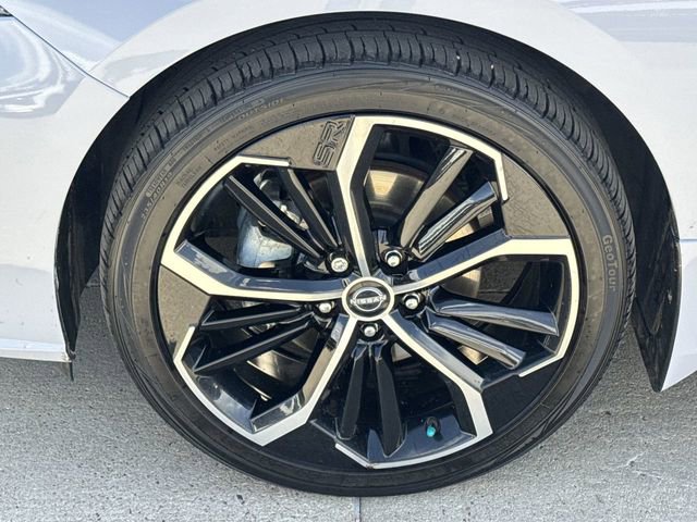 Used 2024 Nissan Altima 2.5 SR w/ SR Premium Package image 12