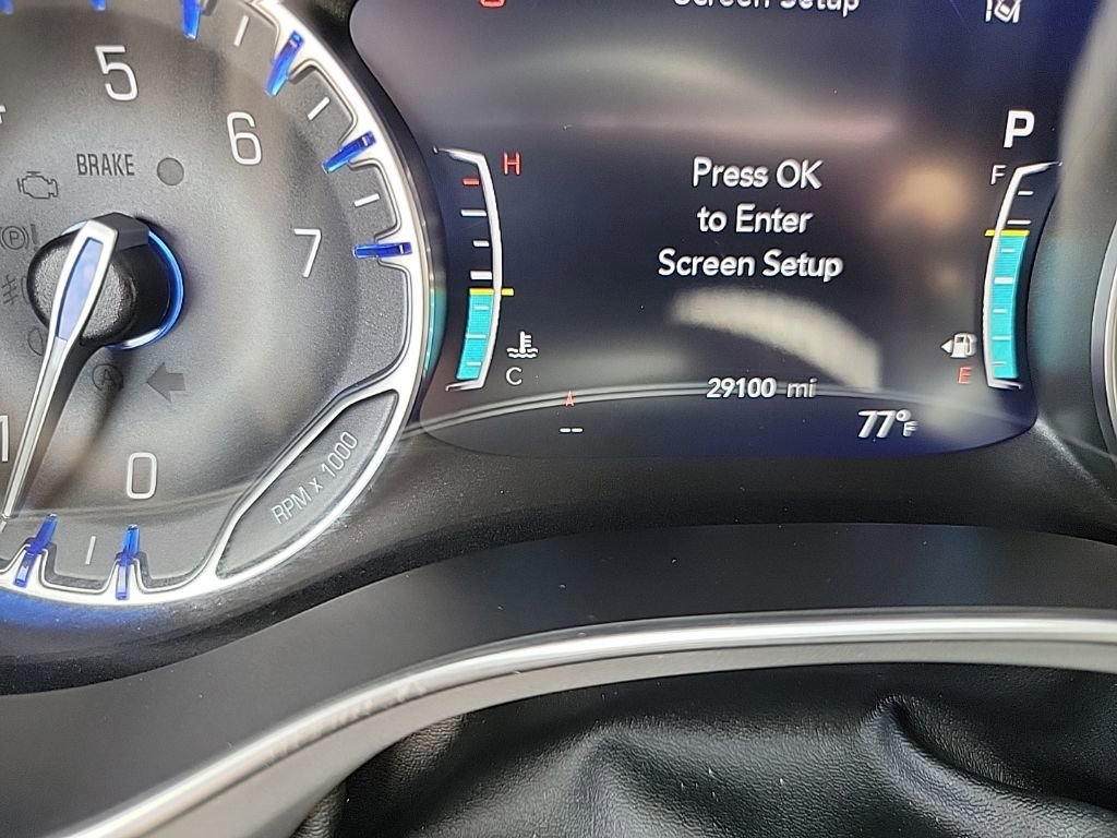 Used 2025 Chrysler Pacifica Limited image 19