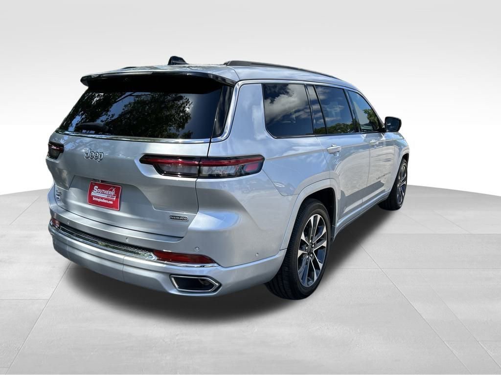 Used 2025 Jeep Grand Cherokee L Overland w/ Advanced Protech Group III image 7