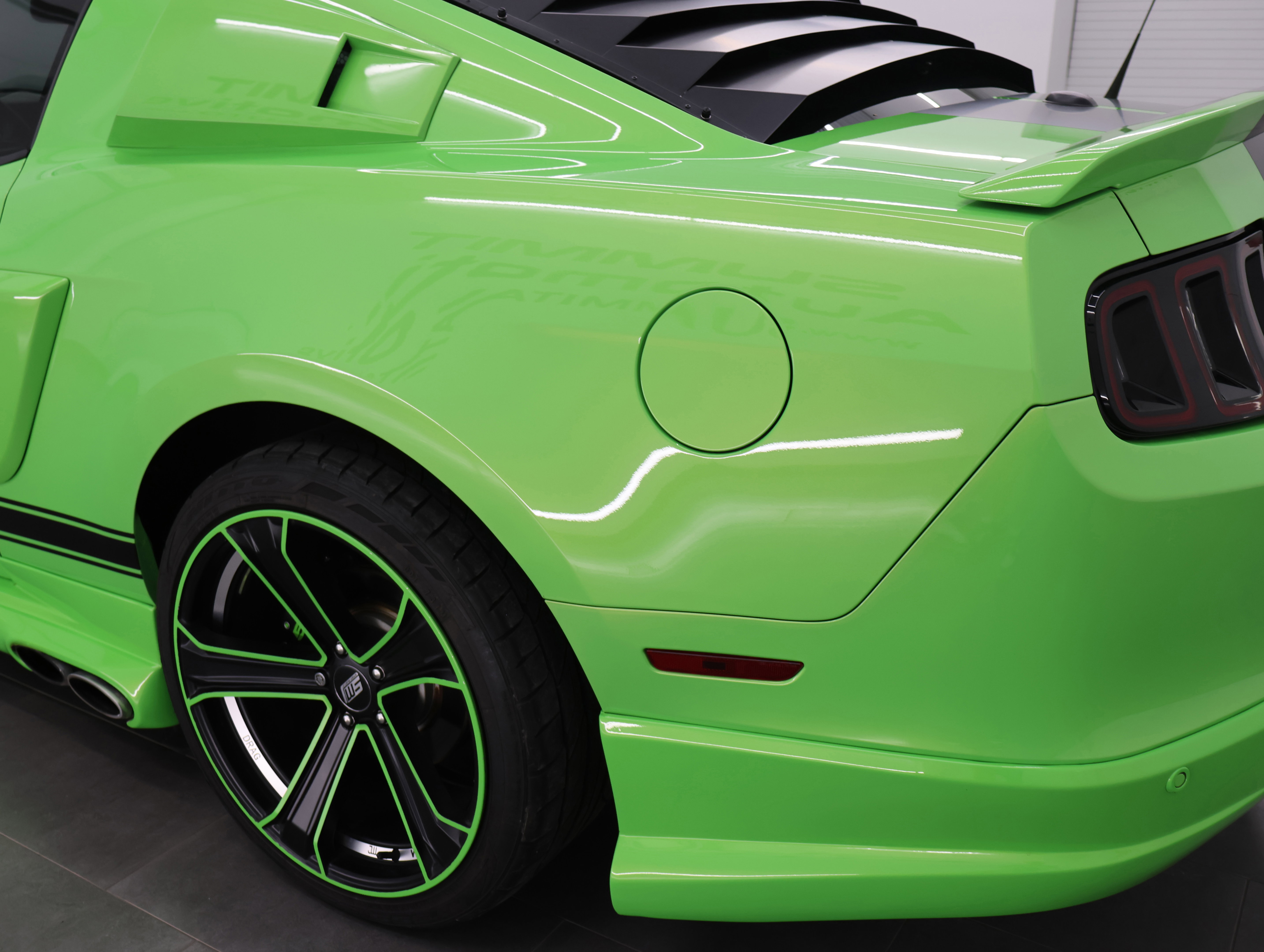 Used 2013 Ford Mustang GT Premium w/ Security Pkg image 31