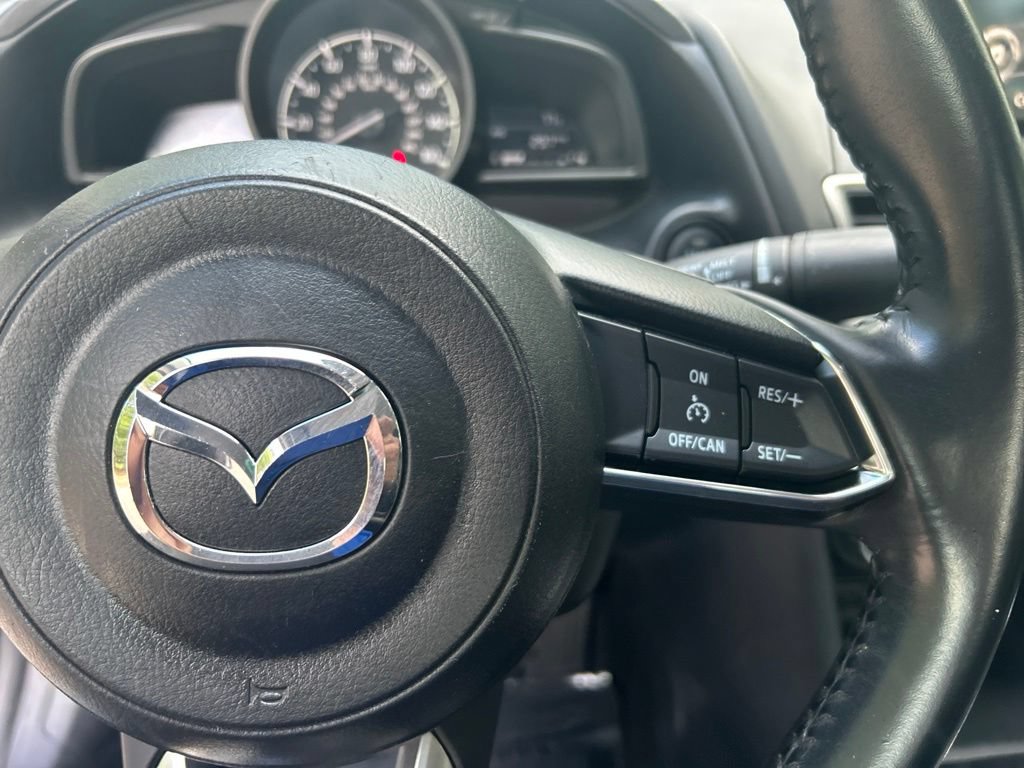 Used 2018 MAZDA MAZDA3 Touring FWD image 21