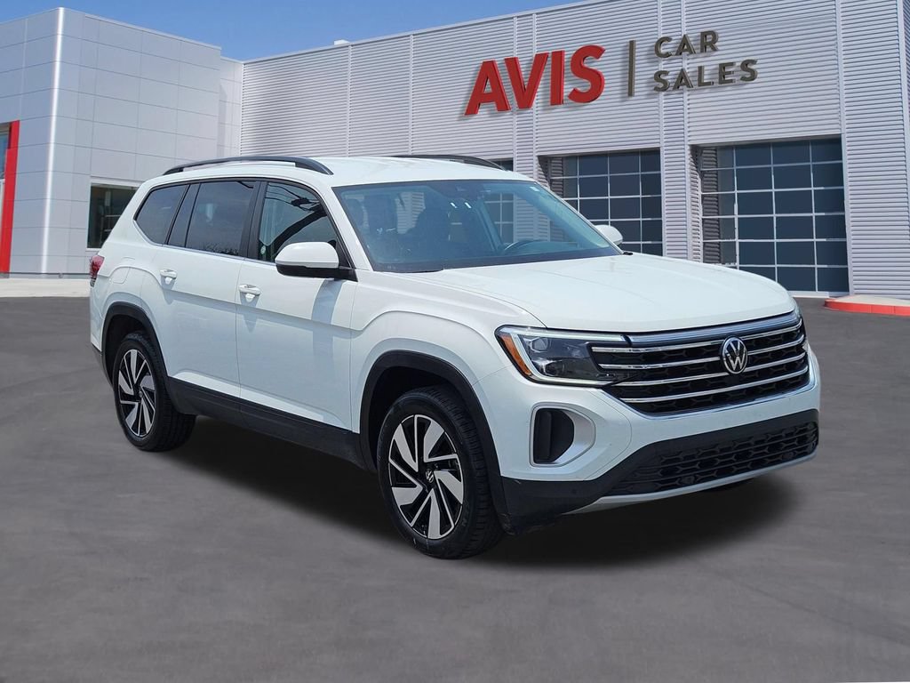 Used 2025 Volkswagen Atlas SE FWD image 9