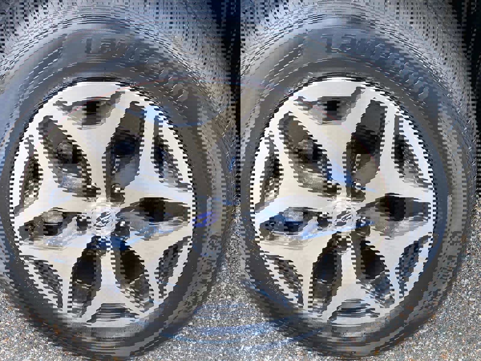 Used 2022 Subaru Forester Premium image 27