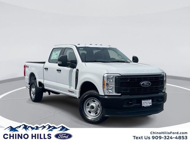 New 2026 Ford F350 XL w/ FX4 Off-Road Package