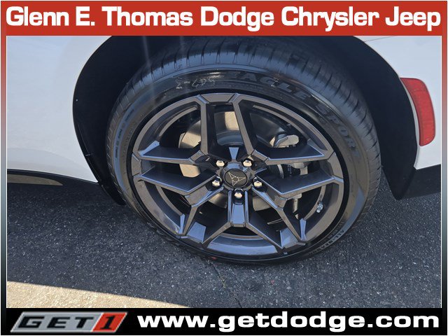New 2026 Dodge Charger Scat Pack w/ Blacktop Package AWD/4WD image 7