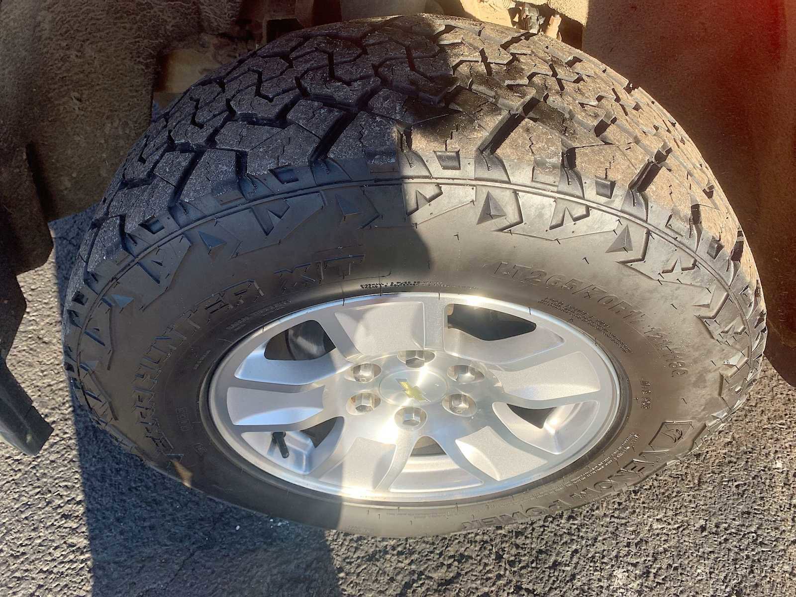 Used 2018 Chevrolet Silverado 1500 LT w/ All Star Edition image 29