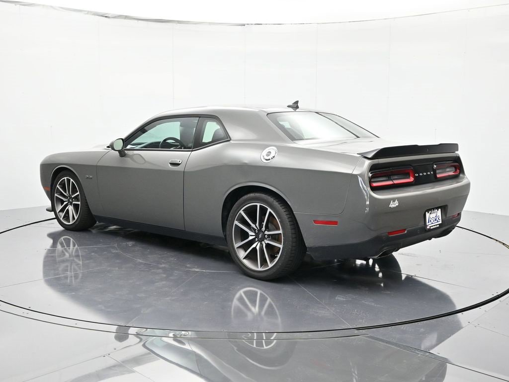 Used 2023 Dodge Challenger R/T image 7