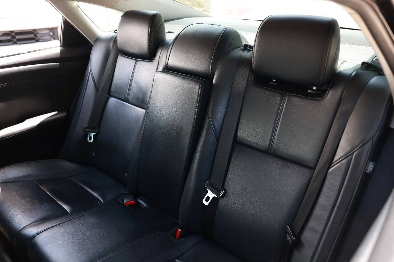 Used 2015 Toyota Avalon XLE FWD image 32