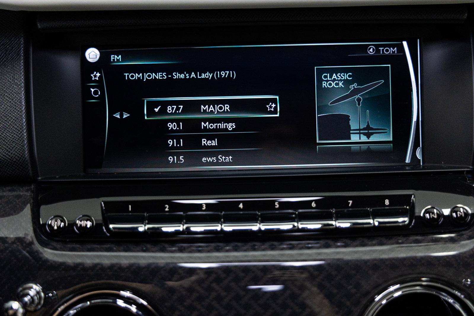 Certified 2023 Rolls-Royce Cullinan Black Badge w/ Driver's Package AWD/4WD image 44