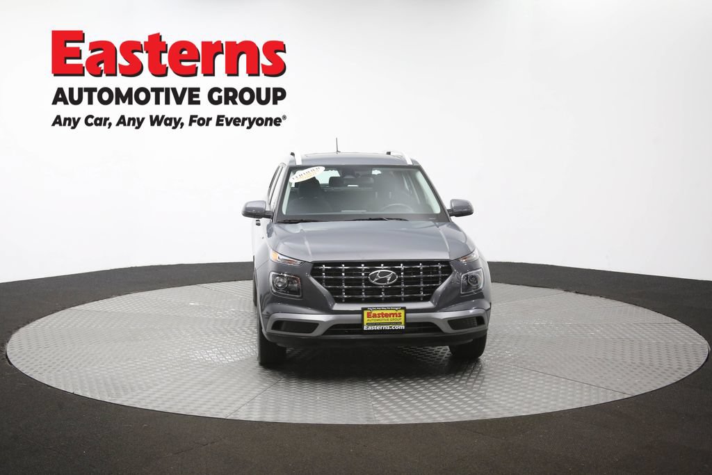 Used 2025 Hyundai Venue SEL FWD image 51