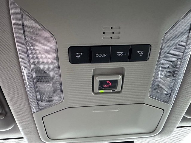 Used 2022 Toyota RAV4 XLE image 30