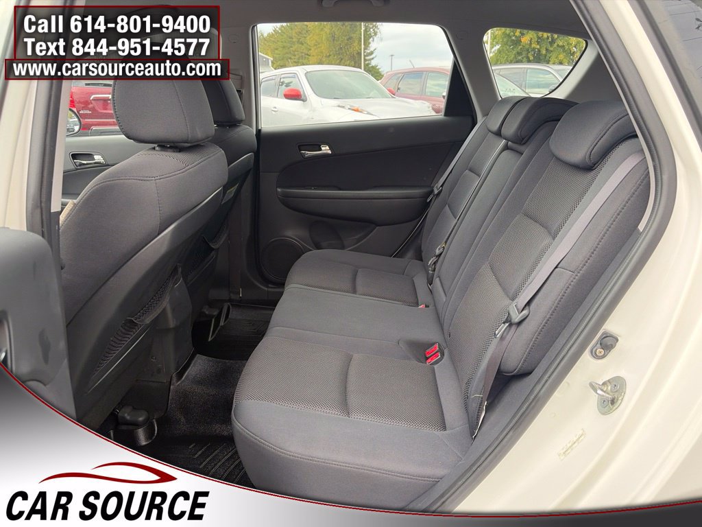 Used 2010 Hyundai Elantra SE w/ Popular Equipment Pkg 2 FWD image 20