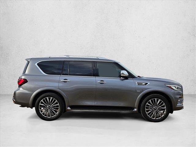 Used 2018 INFINITI QX80 2WD w/ Deluxe Technology Package image 4